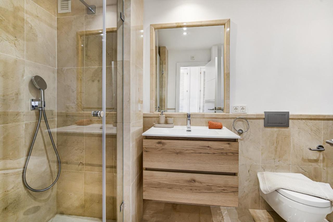 Apartment Adelfas